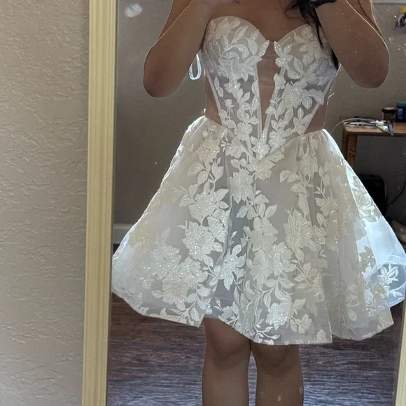 Rosie Etienne Mara Dress - Picture 5 of 5